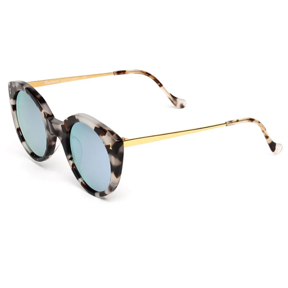 Illesteva Palm Beach in Horn/Grey (NWOT)